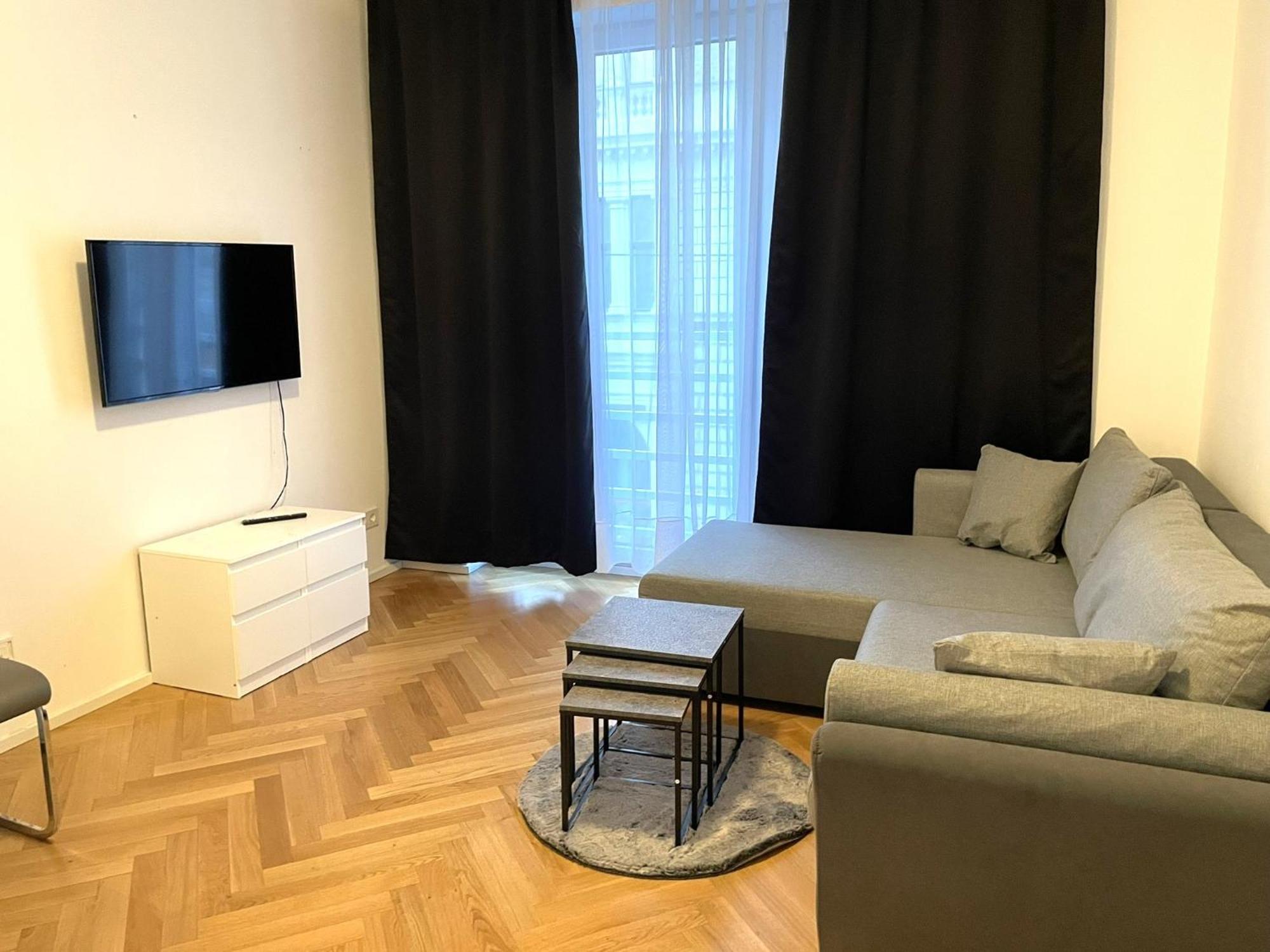 1St City La Opera Suites Vienna Esterno foto